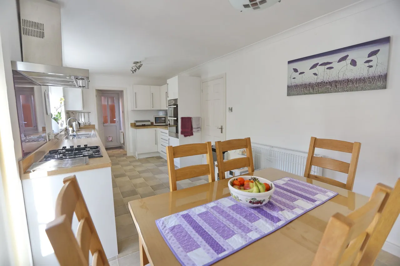 Butterstile Close, Prestwich, M25, photo 5