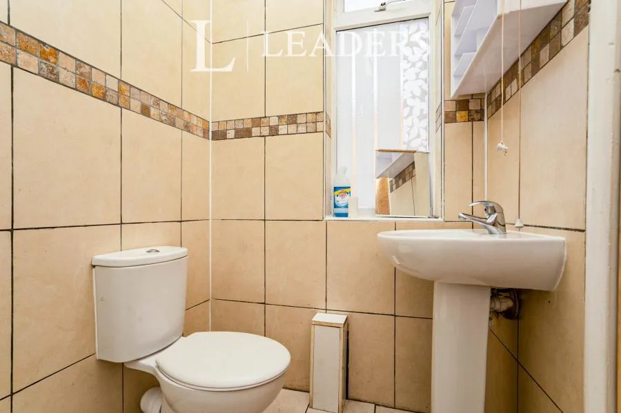 Pool Road, Leicester, LE3, photo 8