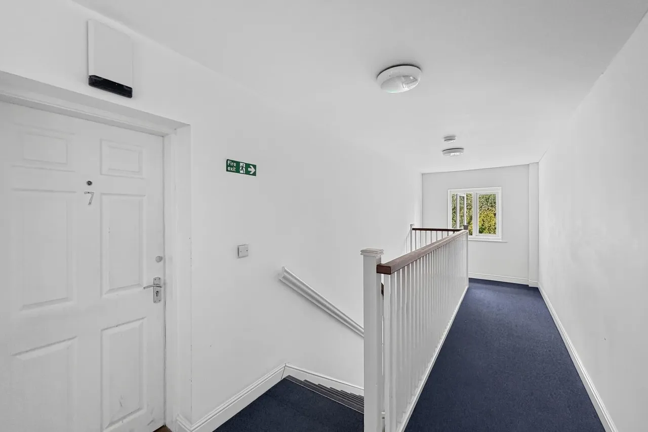 Rosefinch Road, Altrincham, Cheshire WA14 5YB, photo 16