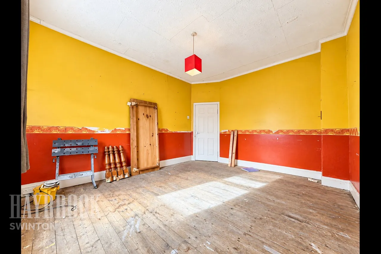 Kilnhurst Road, Rawmarsh, photo 11