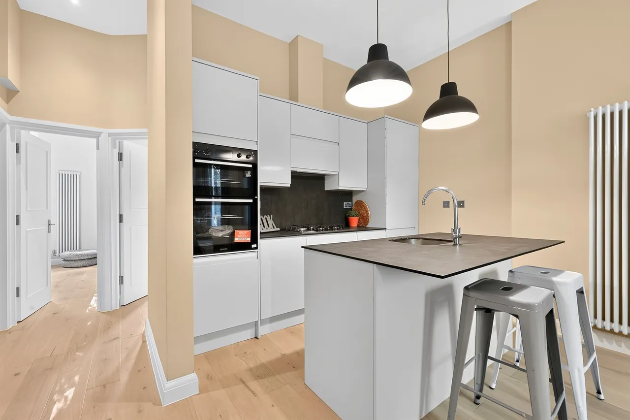 Elsham Road, London, W14, photo 5