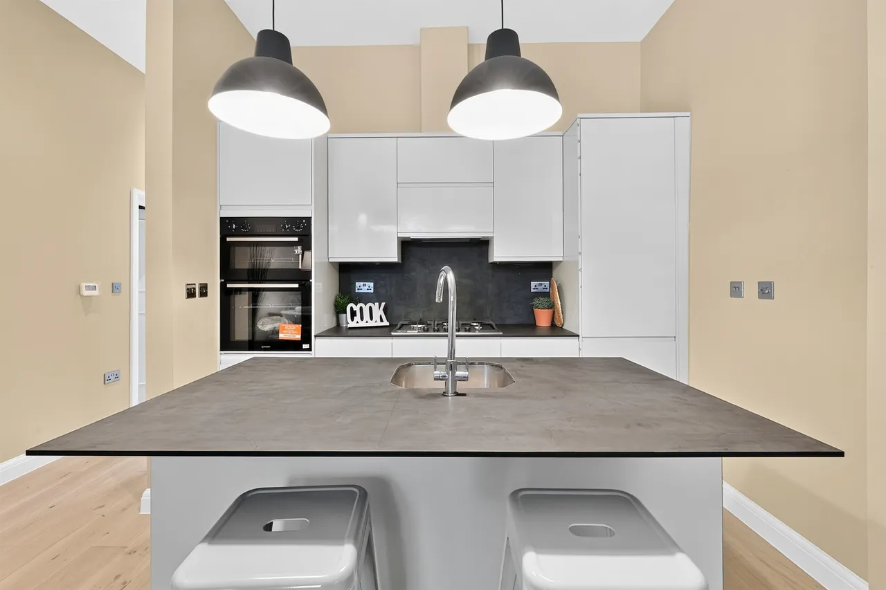 Elsham Road, London, W14, photo 6