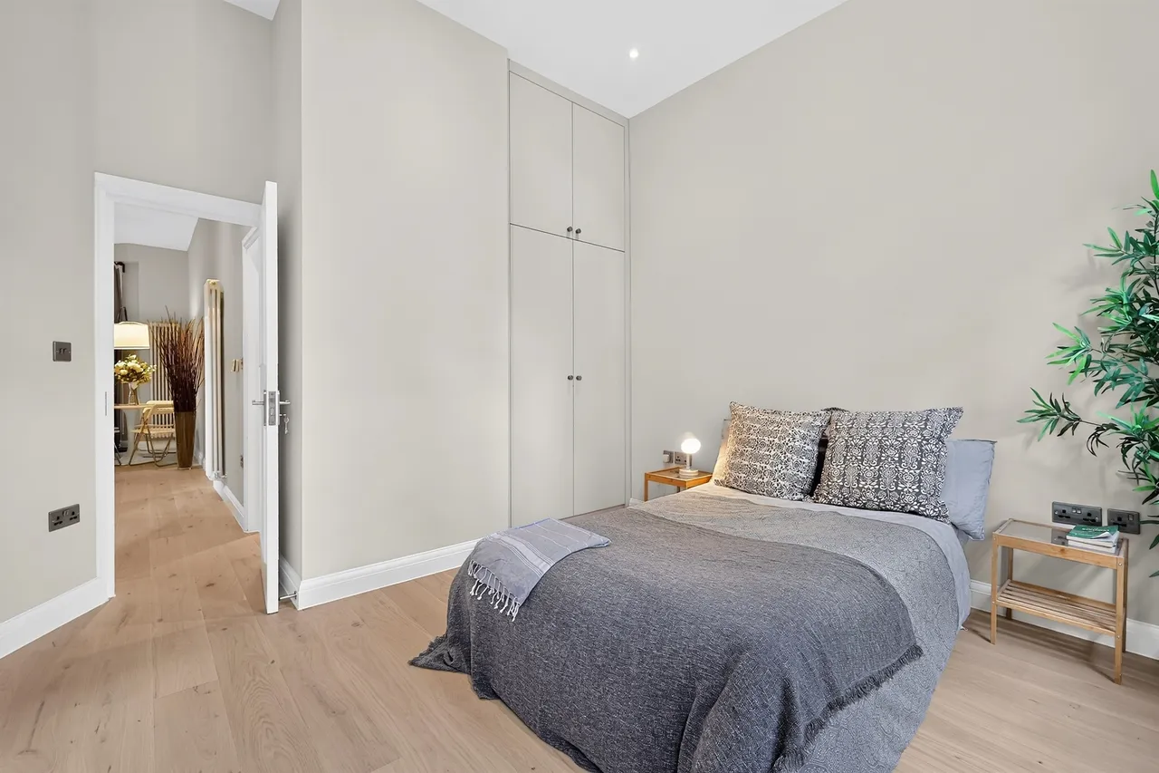 Elsham Road, London, W14, photo 19