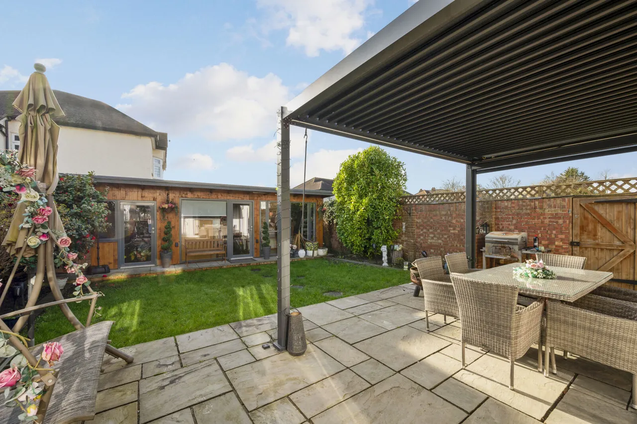 Ravenswood Avenue, Surbiton, KT6, photo 3