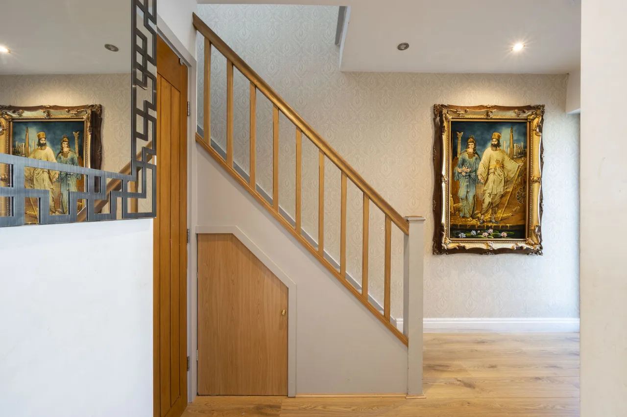 Ravenswood Avenue, Surbiton, KT6, photo 9