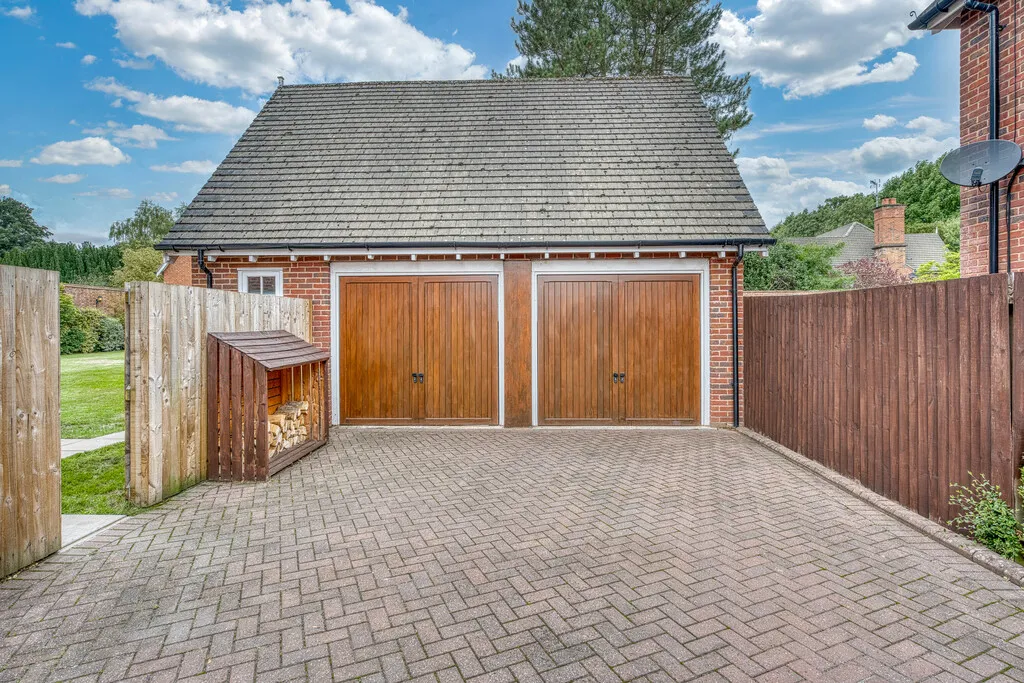 Orchard Lane, Wolseley Bridge, photo 22