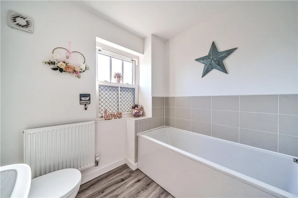 Hexham Street, Towcester, NN12, photo 19