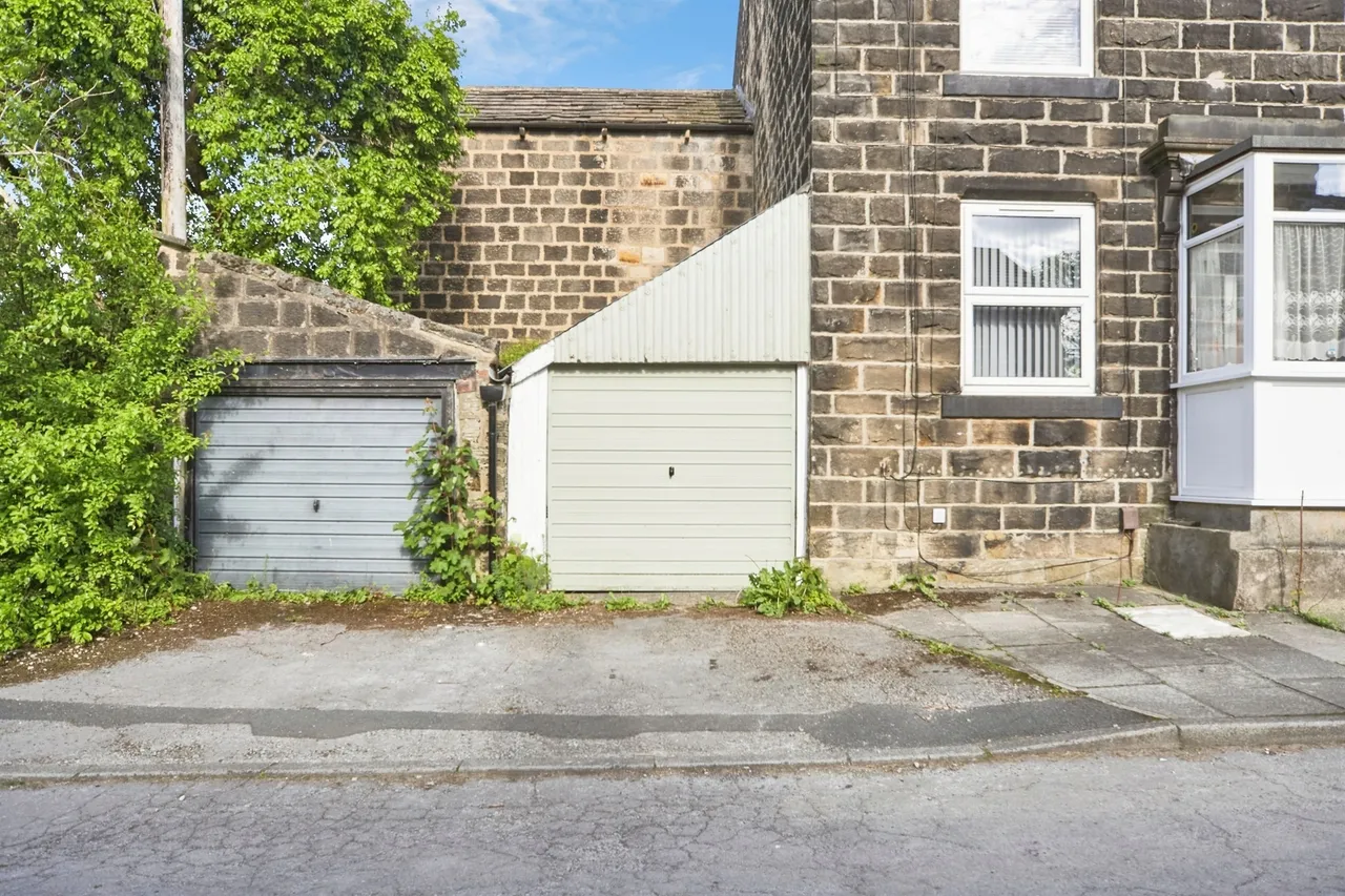 Rockfield Terrace, Yeadon, Leeds, photo 8