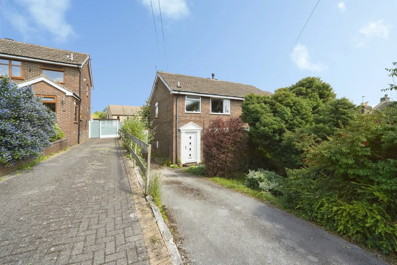 3 bed house for sale — Sandmoor Close, Thornton, BRADFORD
