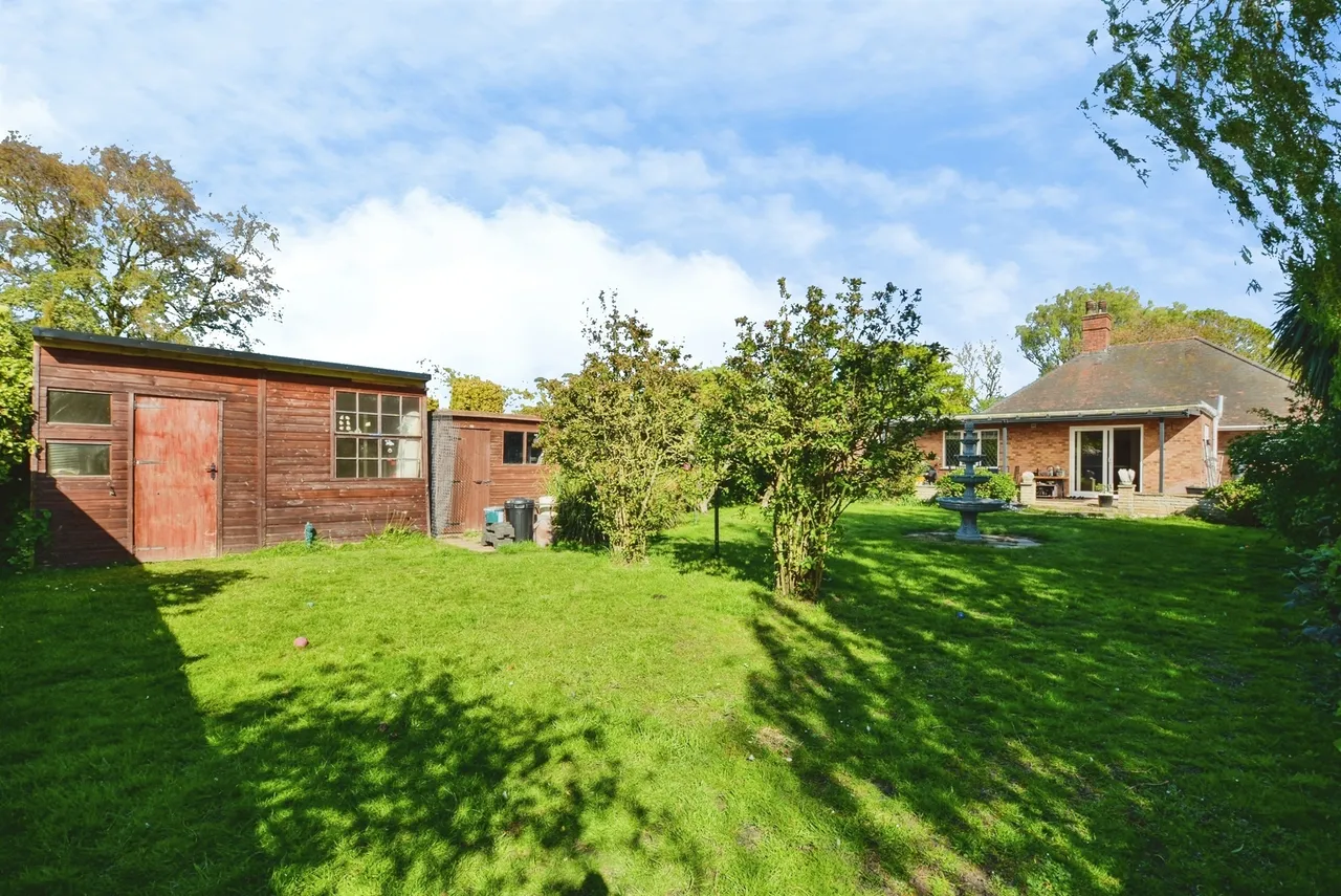 Burgh Old Road, Skegness, PE25, photo 21