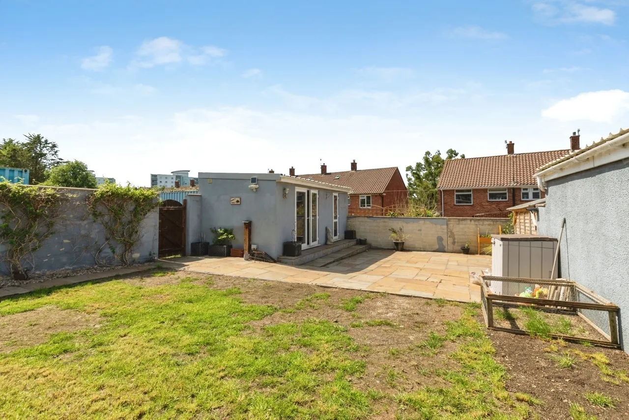 Teyfant Walk, BRISTOL, Avon, BS13, photo 19