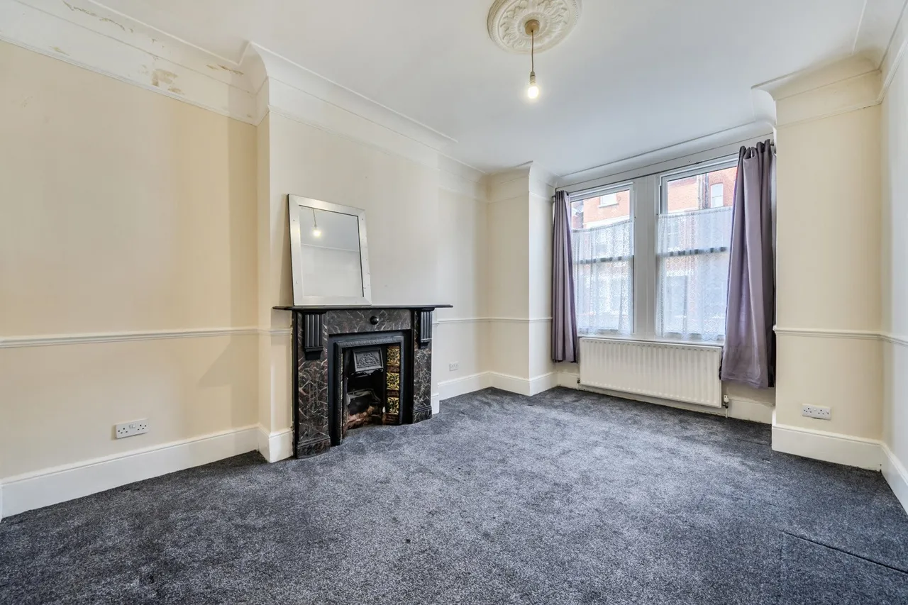 Ullswater Road, SE27, photo 2