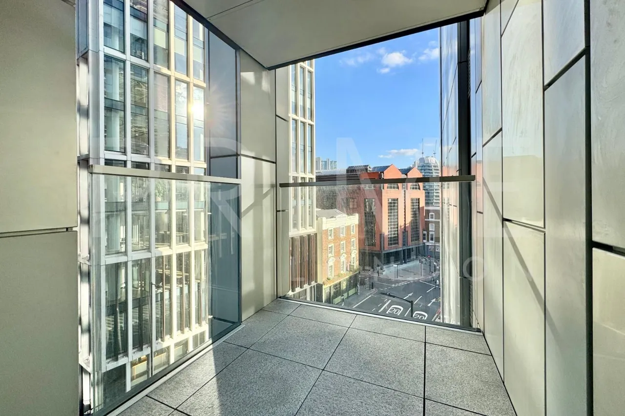 City Road, Shoreditch, EC1V, photo 2