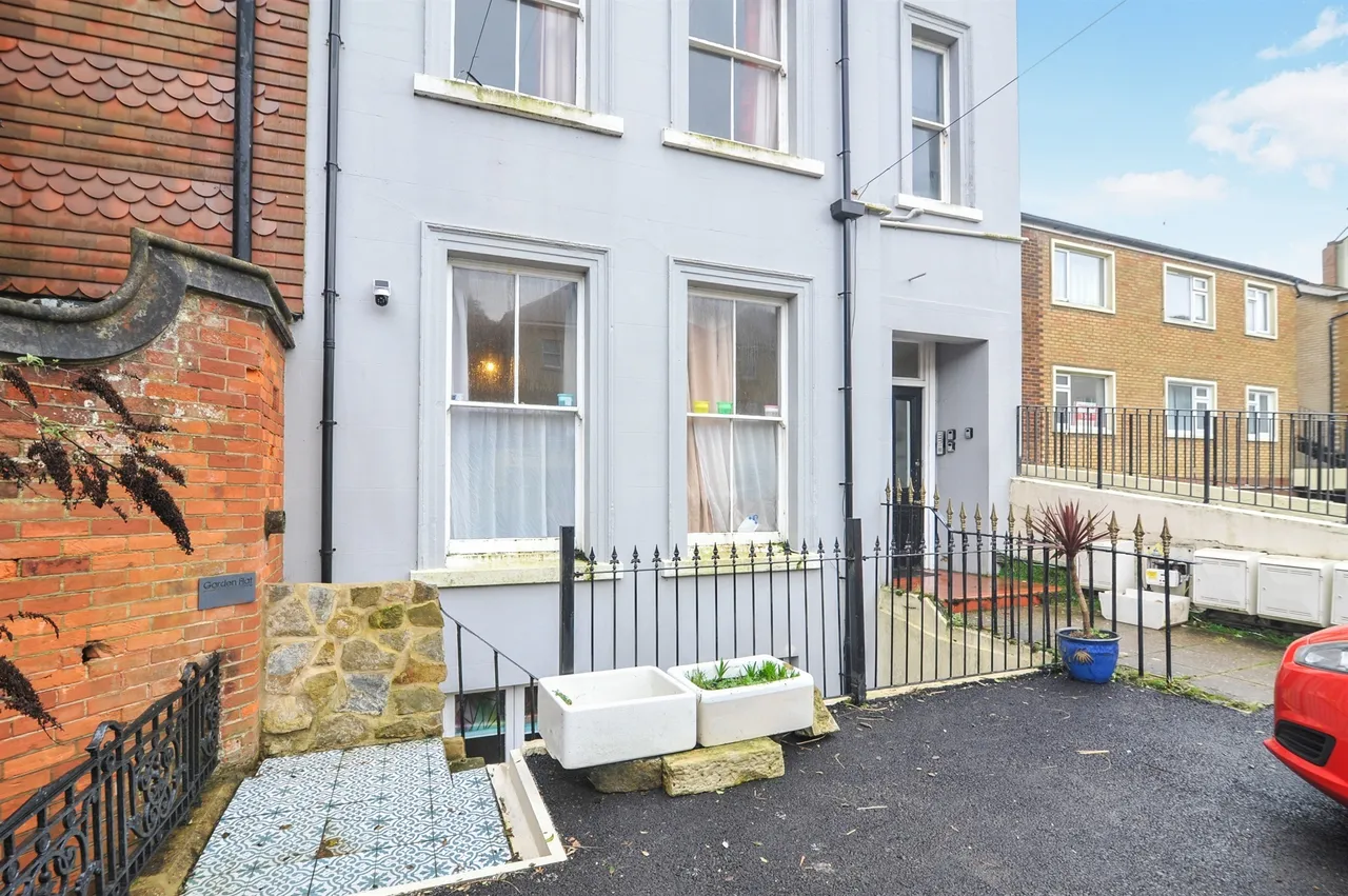West Hill Road, St. Leonards-On-Sea, photo 11