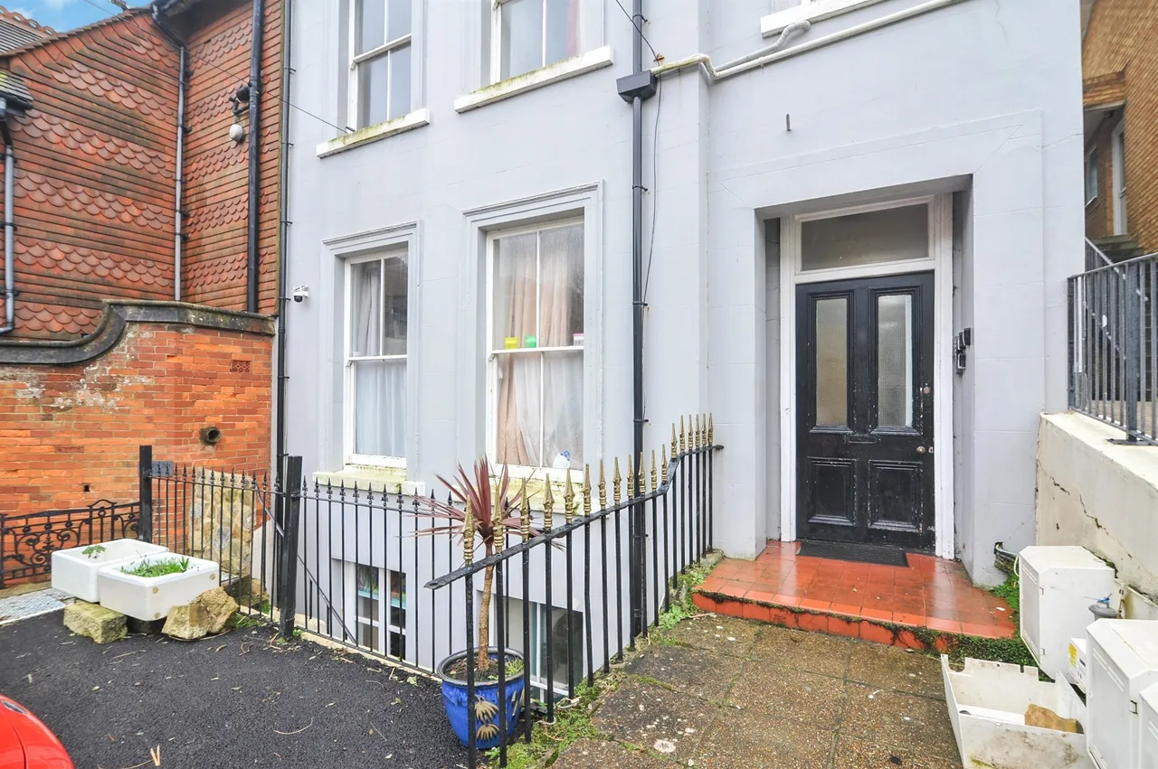 West Hill Road, St. Leonards-On-Sea, photo 2