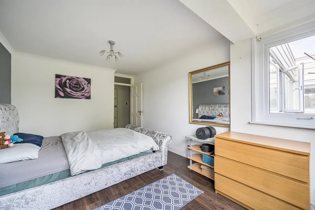 Chase Road, London, N14, photo 11