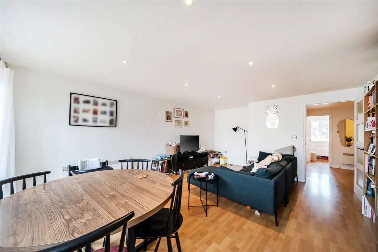 Lordship Lane, SE22, photo 14