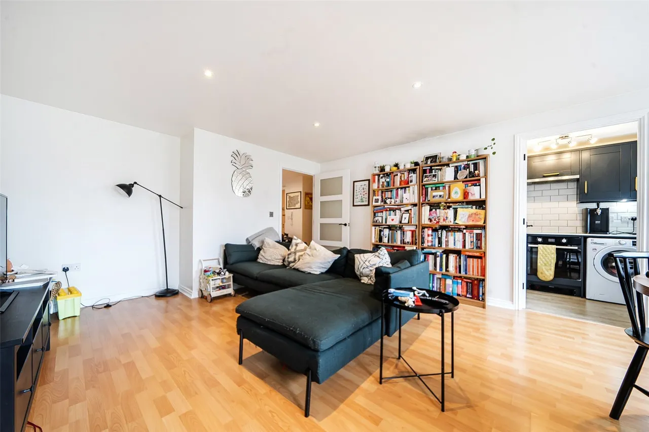 Lordship Lane, SE22, photo 2