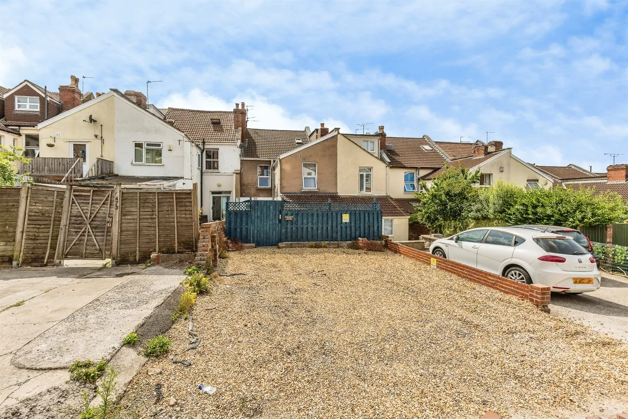 Bath Road, Brislington, BS4, photo 3