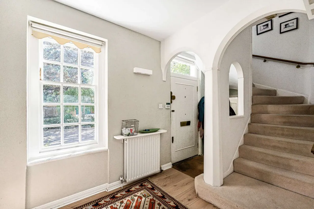 Edgehill Road, London, W13 8HW, photo 4
