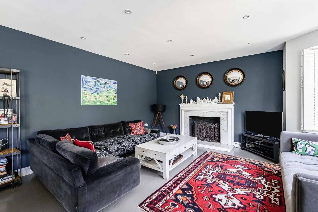 Edgehill Road, London, W13 8HW, photo 6