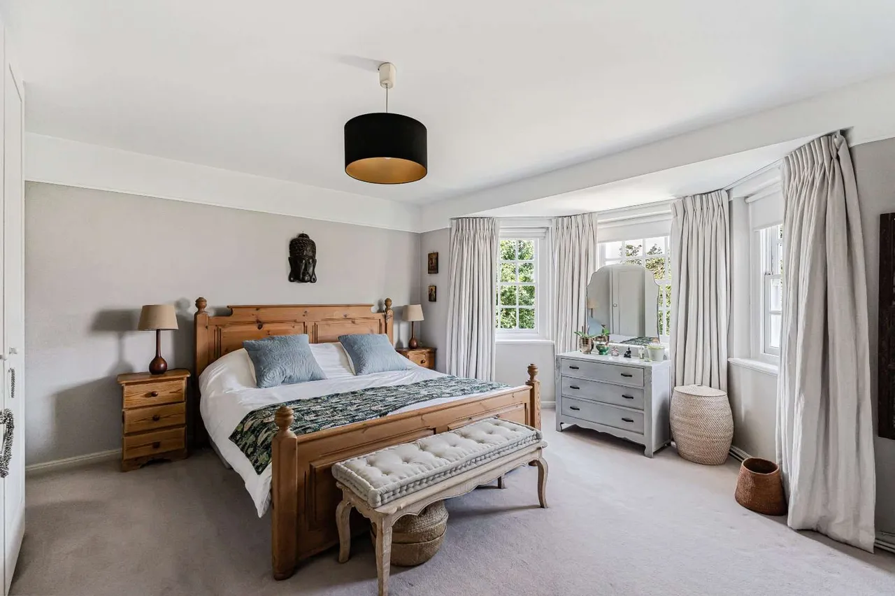 Edgehill Road, London, W13 8HW, photo 12