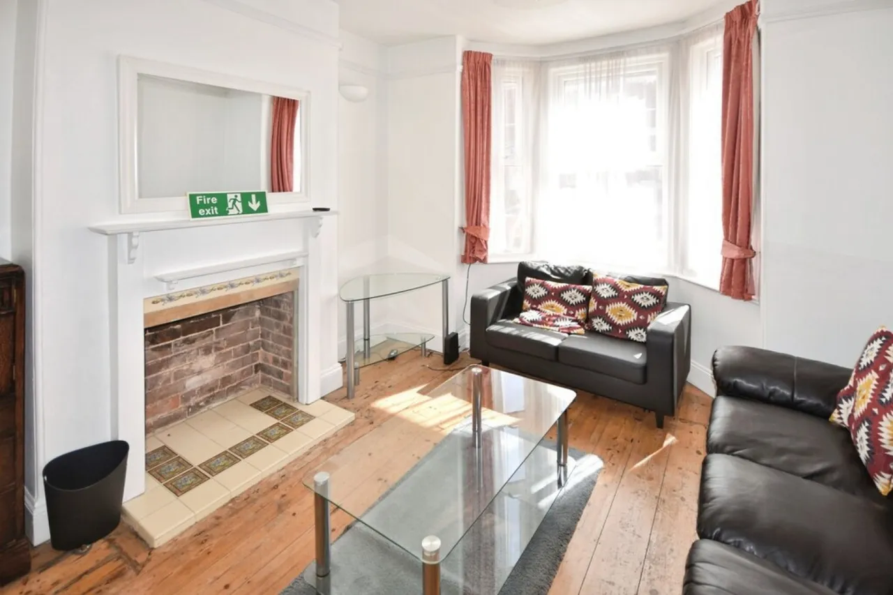 Priory Road, EX4, photo 6