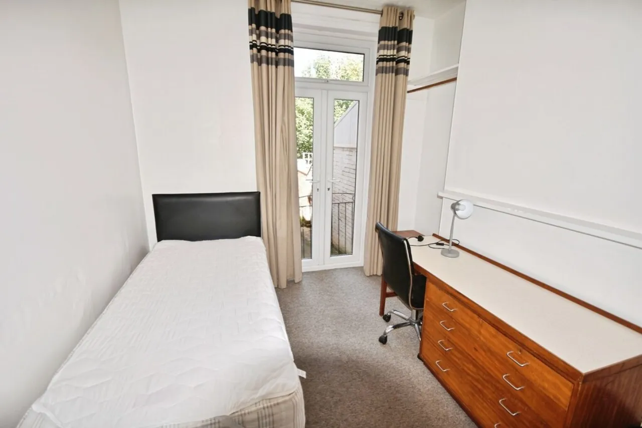Priory Road, EX4, photo 4