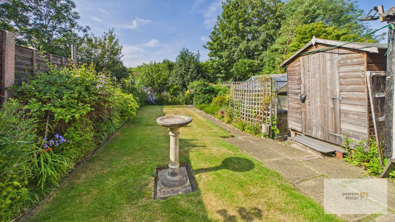 Holcombe Avenue, Bury, BL8 2RN, photo 8