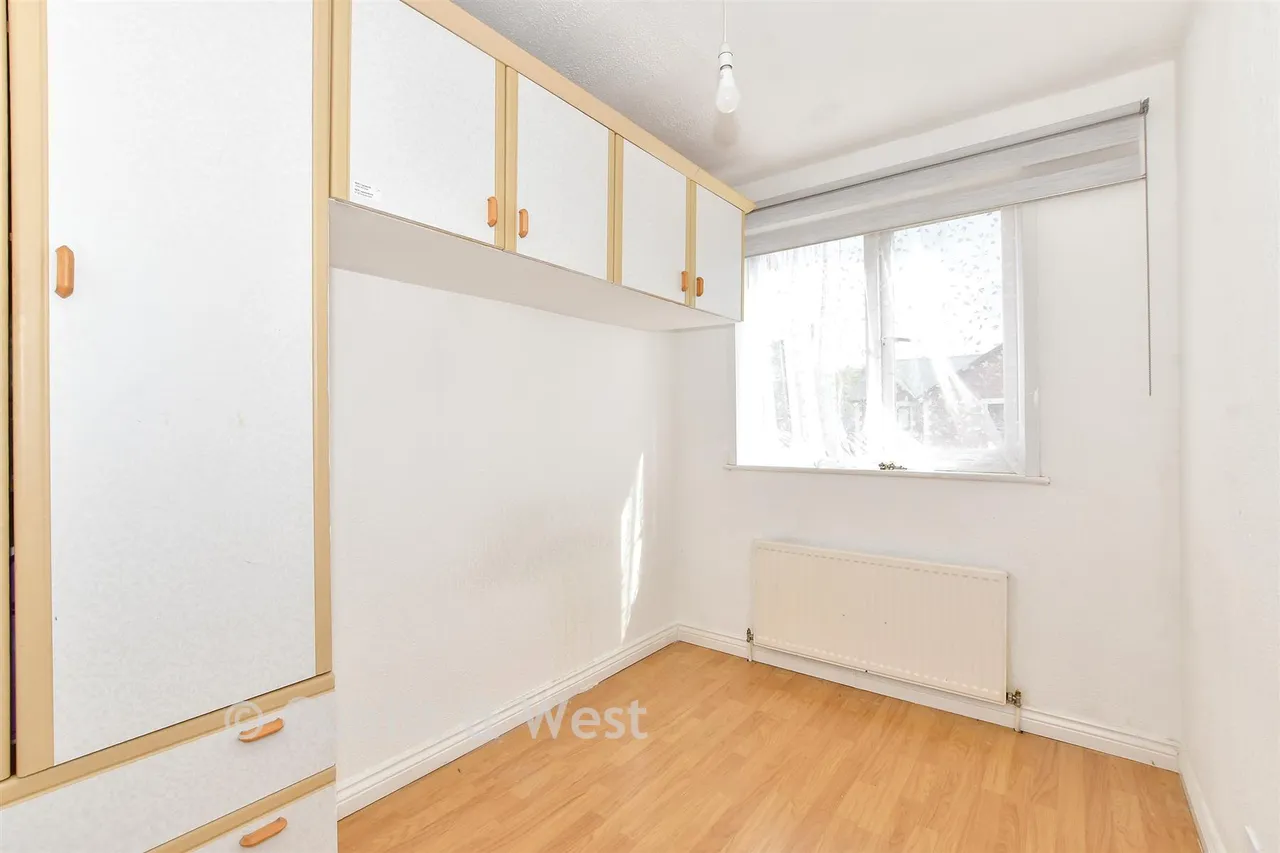 Cuthbert Road, Portsmouth, PO1, photo 7
