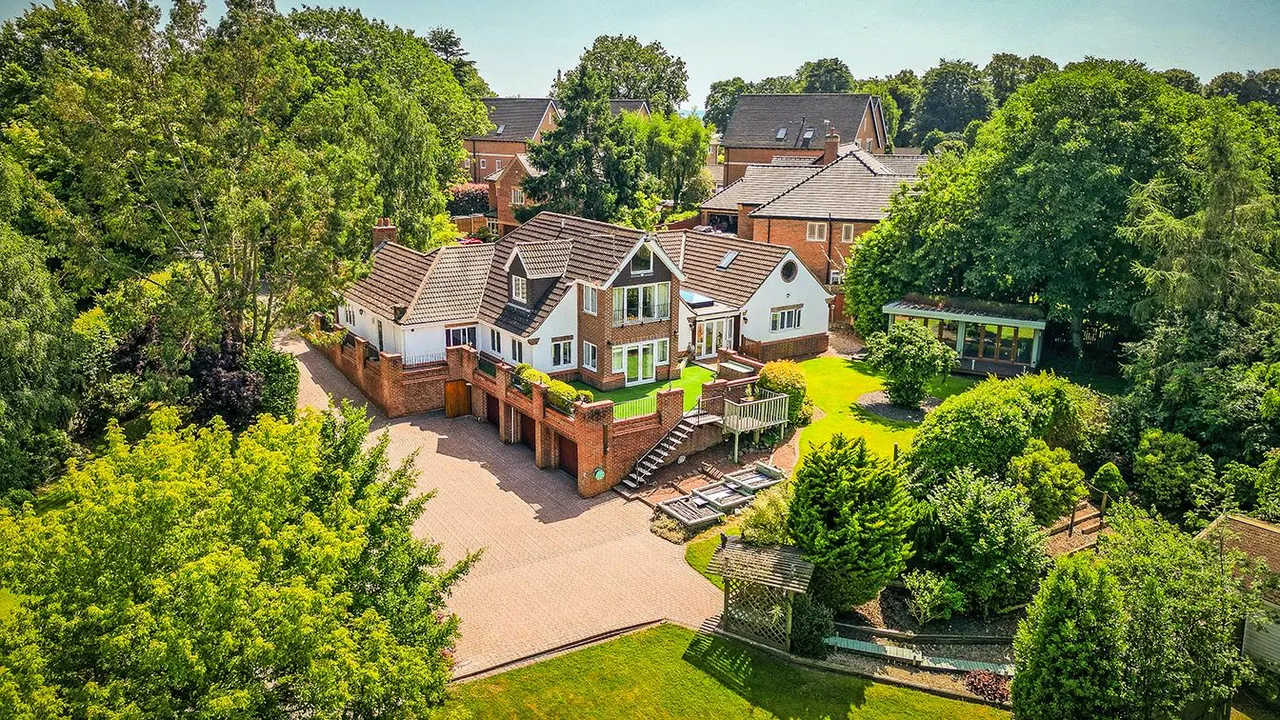 5 bed house for sale, Old Hall Avenue, Littleover