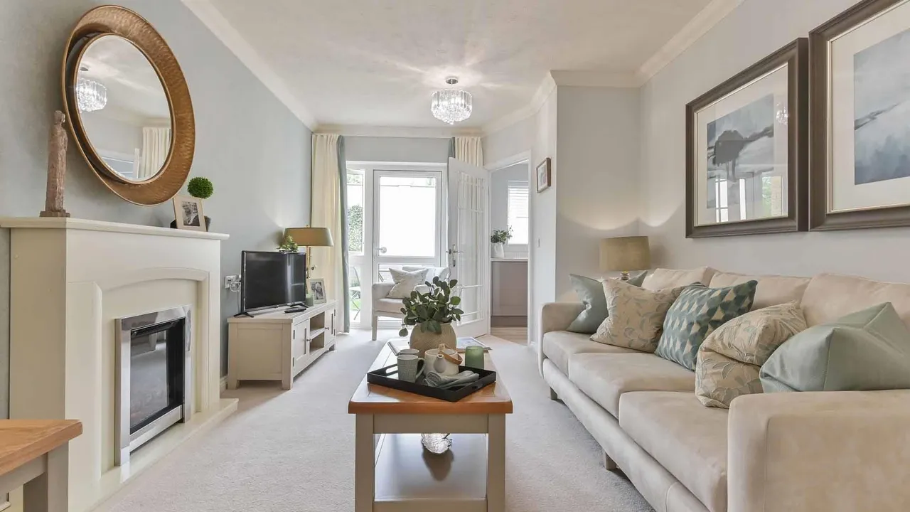 The Causeway, Chippenham, SN15, photo 11
