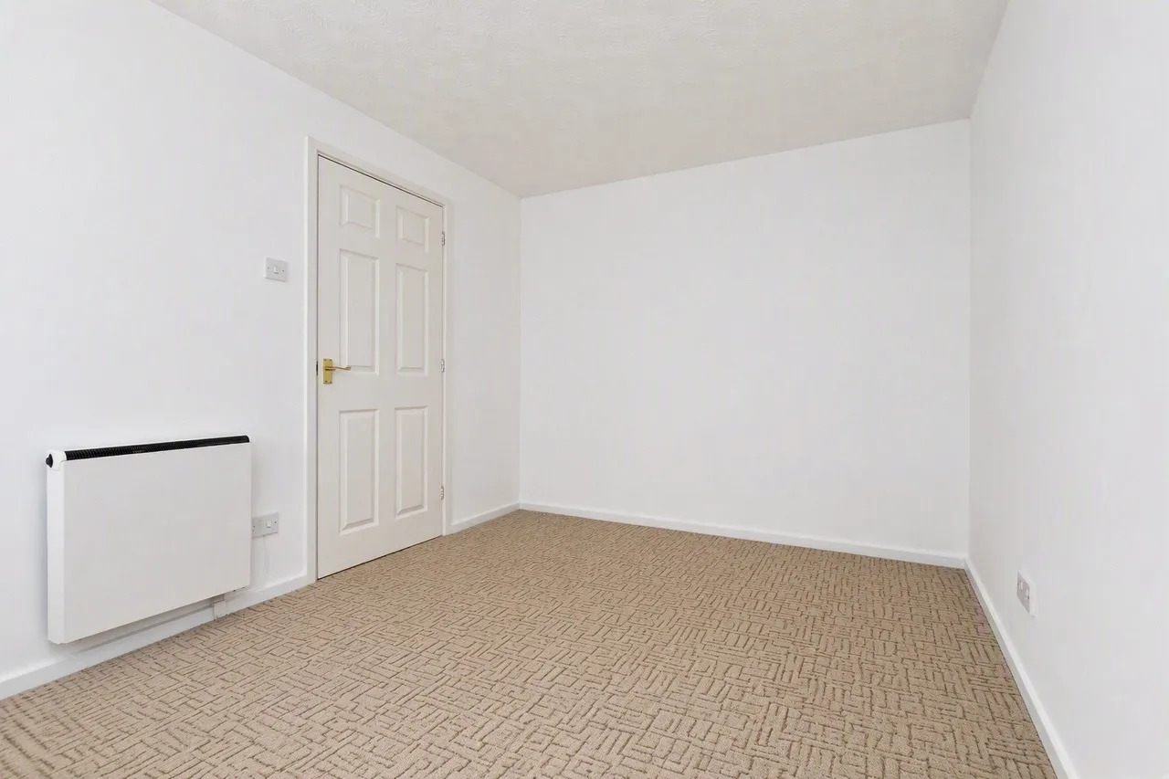 Lancaster Drive, Langdon Hills, Basildon, Essex, SS16, photo 8