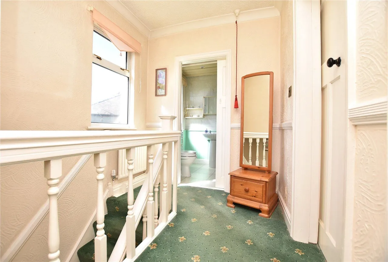 Leeds Road, Scholes, LS15, photo 22