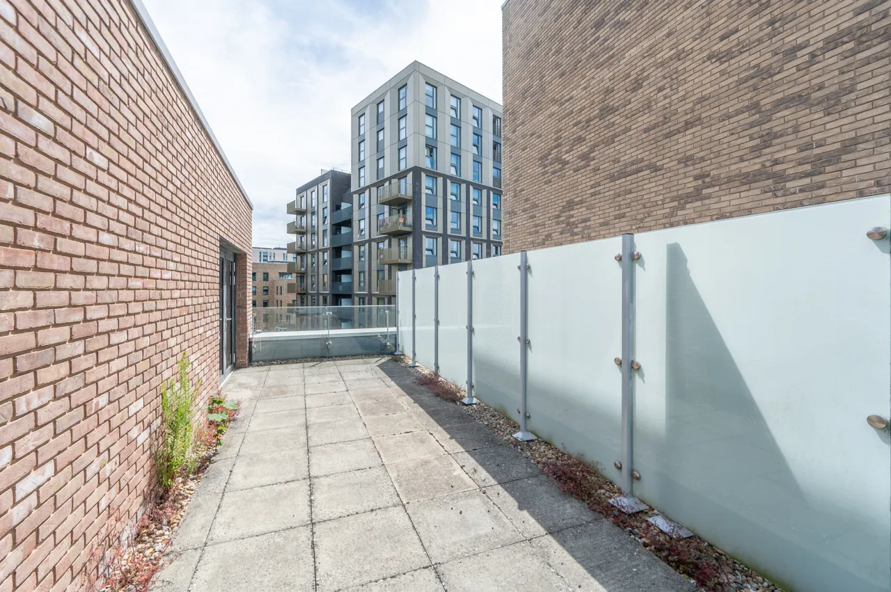 Flat 47, Maple House, Wembley, photo 7