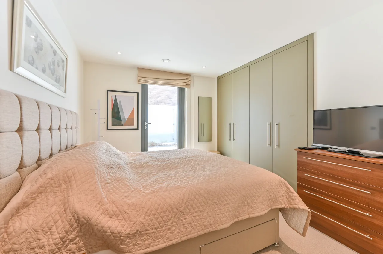 Flat 47, Maple House, Wembley, photo 11