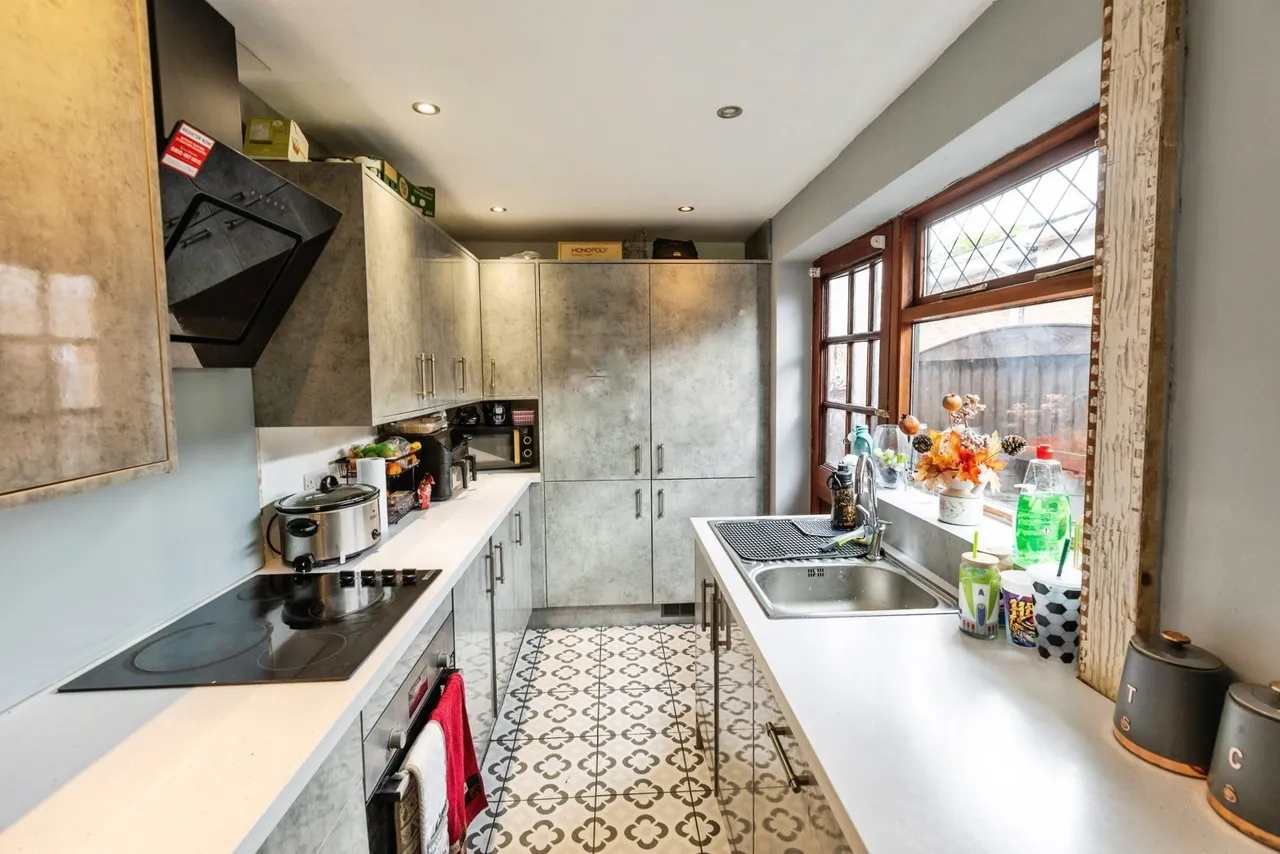 Fairway Gardens, Gwersyllt, LL11, photo 4