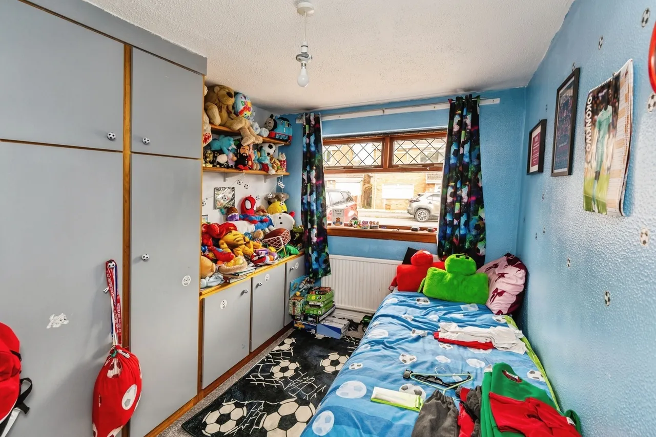 Fairway Gardens, Gwersyllt, LL11, photo 9
