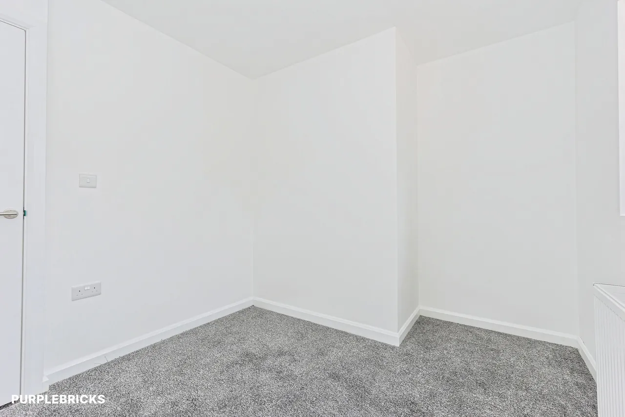 Hempshaw Lane, Stockport, SK1, photo 17
