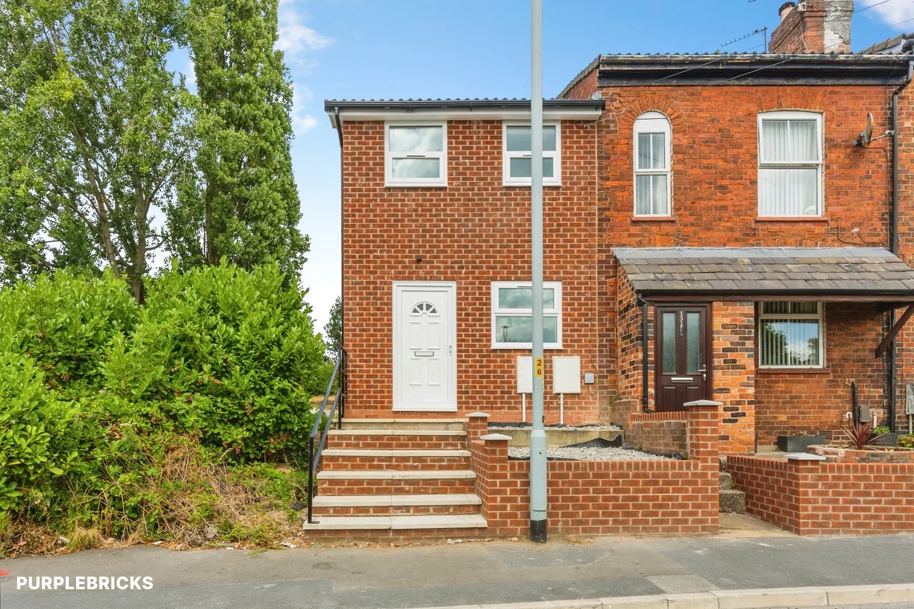 Hempshaw Lane, Stockport, SK1, photo 2