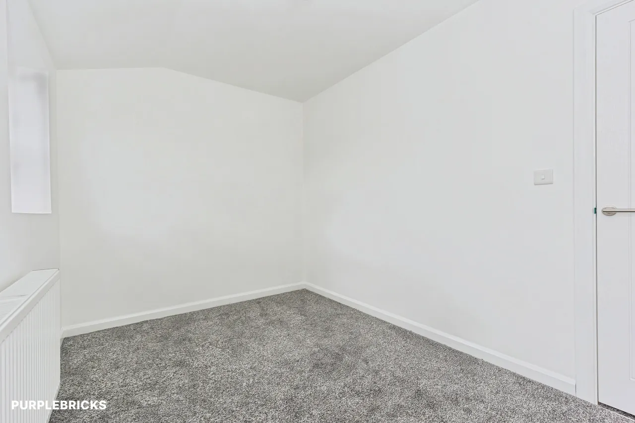 Hempshaw Lane, Stockport, SK1, photo 22