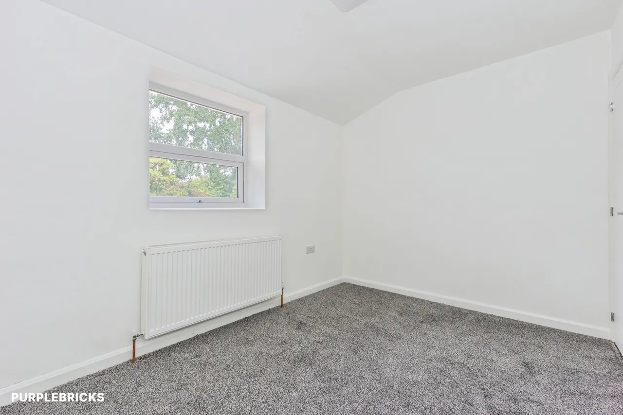 Hempshaw Lane, Stockport, SK1, photo 10