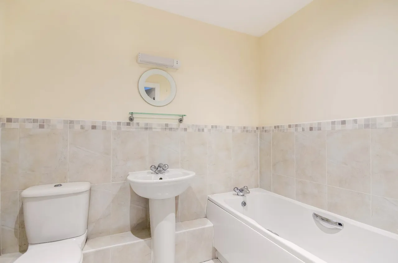 Boroughbridge Road, York, YO26, photo 8