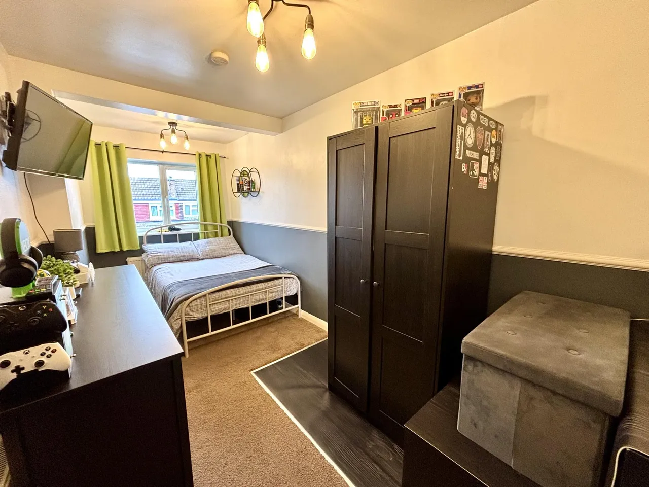 West Lea Crescent, Yeadon, LS19, photo 18