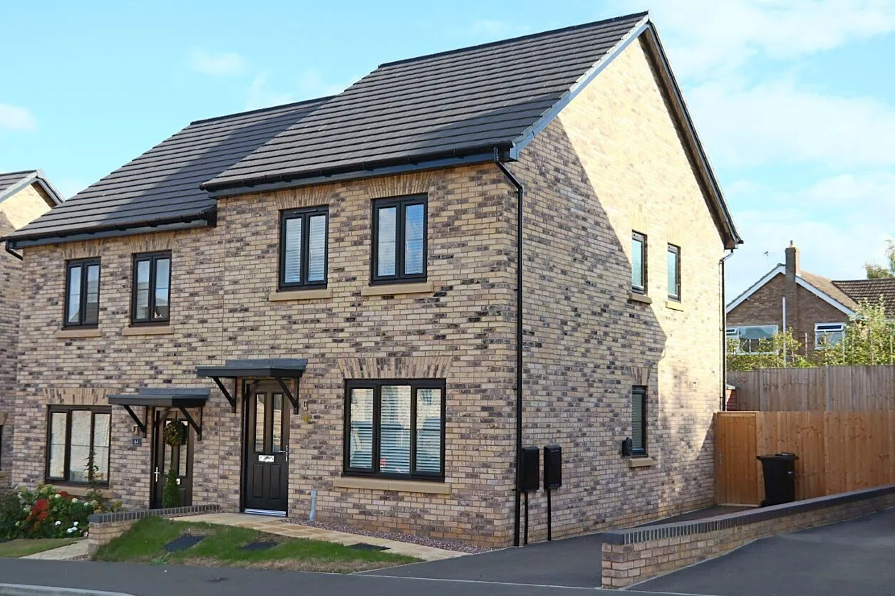 2 bed house for sale, Primrose Drive, Peterborough, PE8