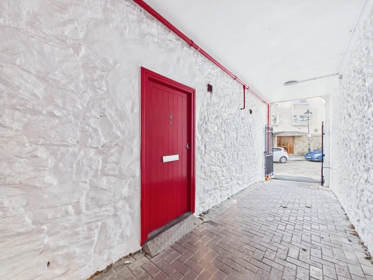 Peacock Lane, Barbican, PL4, photo 7