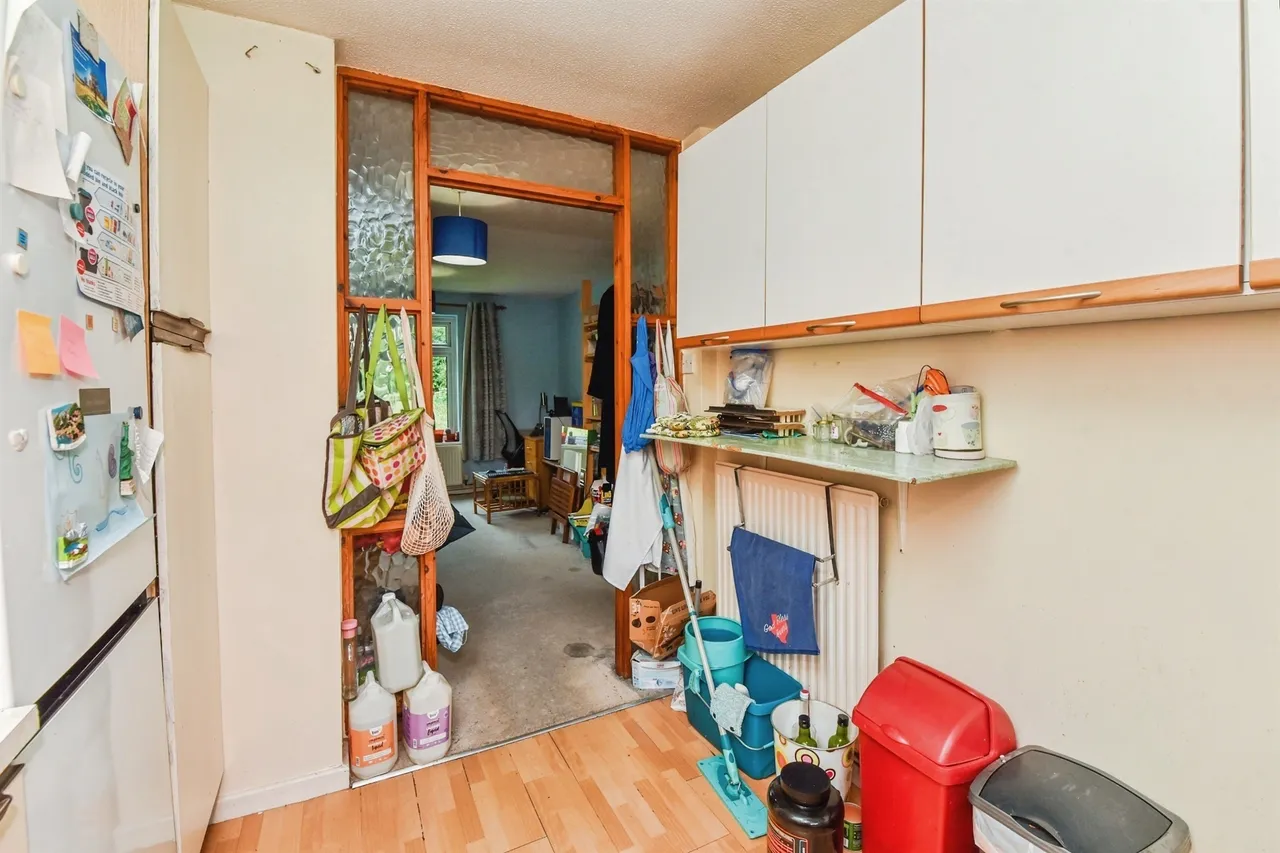 Charter Road, Chippenham, SN15, photo 8