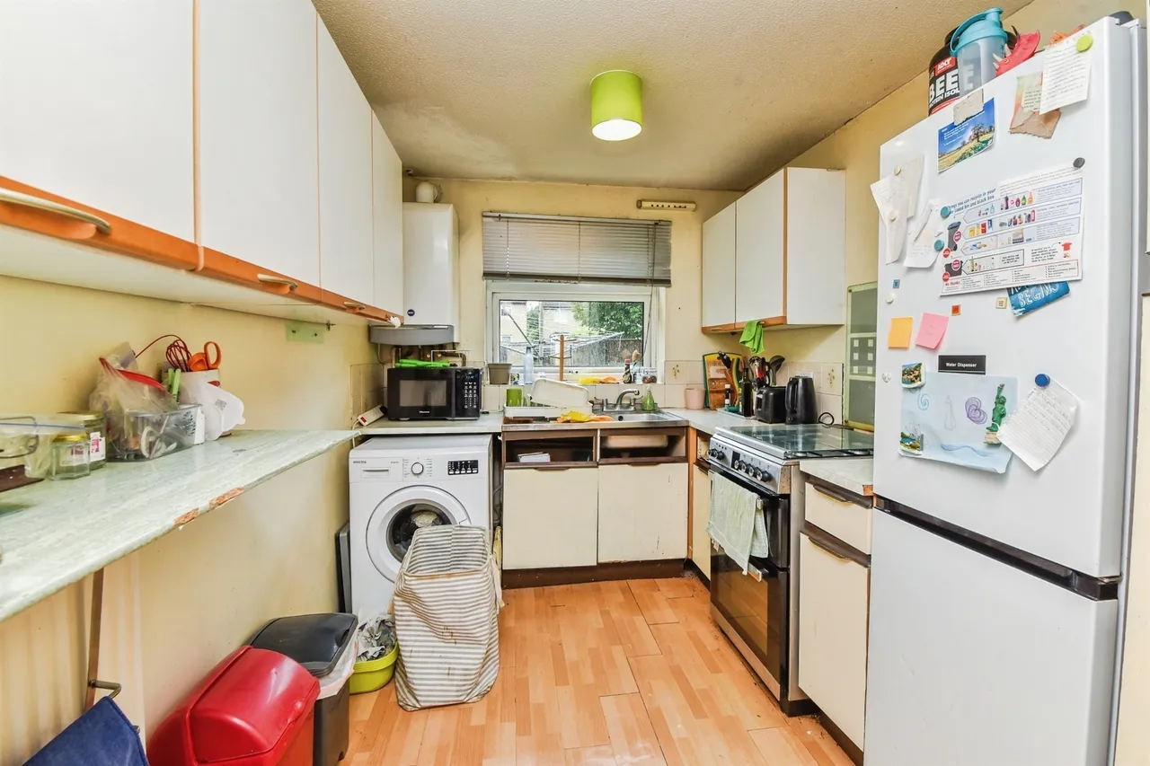 Charter Road, Chippenham, SN15, photo 6