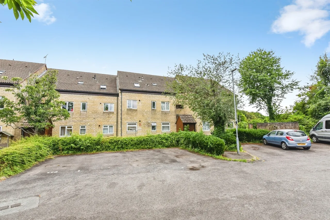 Charter Road, Chippenham, SN15, photo 13