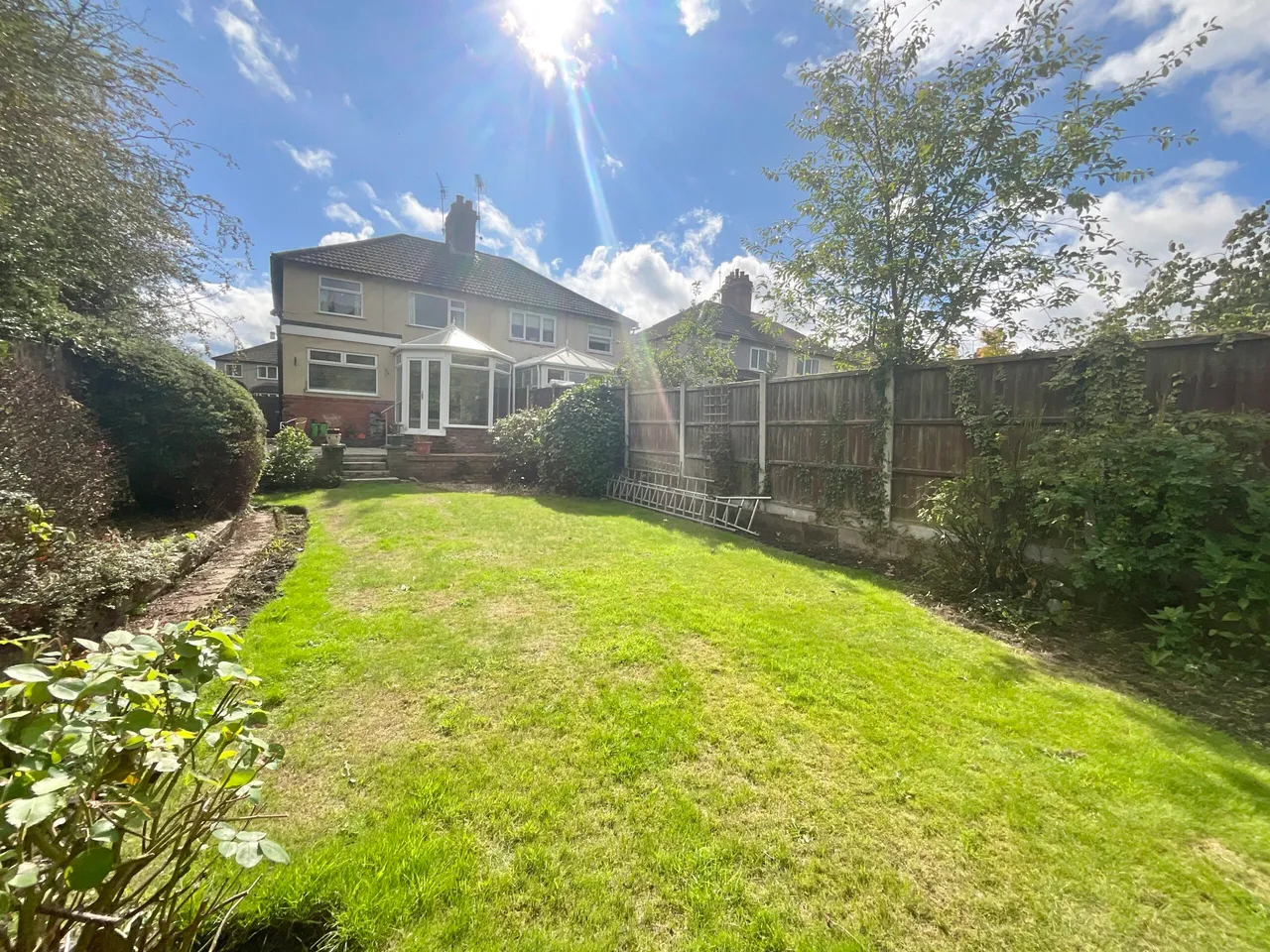 Nessina Grove, Wistaston, CW2, photo 14